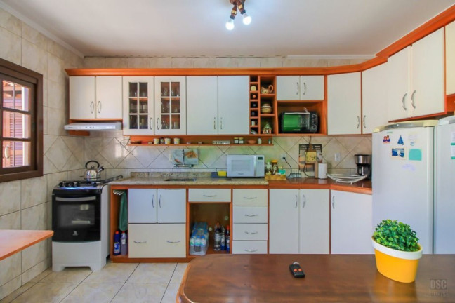 Imagem Casa com 3 Quartos à Venda,  em Cavalhada - Porto Alegre