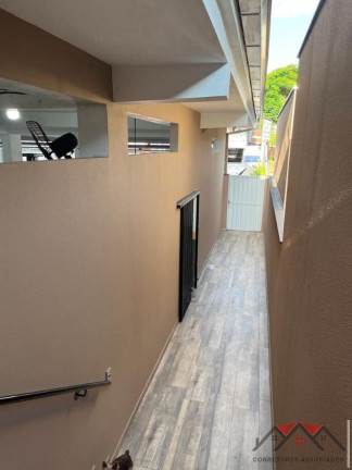 Imagem Sobrado com 3 Quartos à Venda, 353 m² em Costa E Silva - Joinville