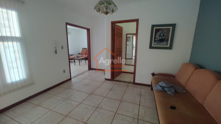 Imagem Casa com 3 Quartos à Venda, 300 m² em Jardim Longatto - Mogi Mirim Imagem Casa com 3 Quartos à Venda, 300 m² em Jardim Longatto - Mogi Mirim