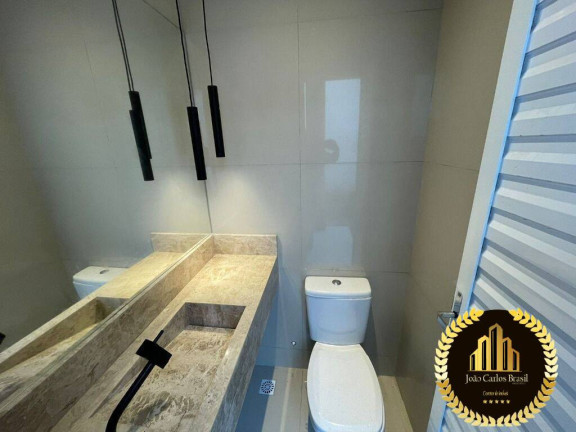 Imagem Casa com 3 Quartos à Venda, 272 m² em Urucunema - Eusébio
