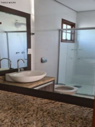 Imagem Imóvel com 3 Quartos à Venda, 240 m² em Verdes Campos - Porto Alegre Imagem Imóvel com 3 Quartos à Venda, 240 m² em Verdes Campos - Porto Alegre