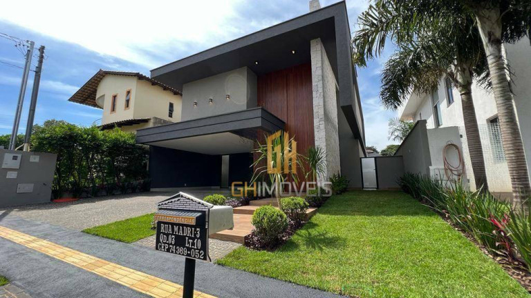 Imagem Sobrado com 4 Quartos à Venda, 290 m² em Jardins Madri - Goiânia Imagem Sobrado com 4 Quartos à Venda, 290 m² em Jardins Madri - Goiânia