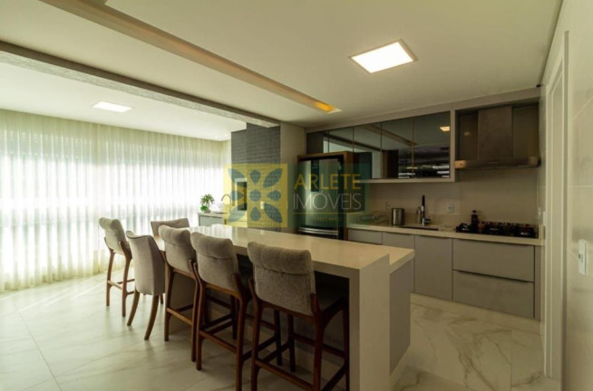 Imagem Apartamento com 3 Quartos à Venda, 123 m² em Meia Praia - Itapema Imagem Apartamento com 3 Quartos à Venda, 123 m² em Meia Praia - Itapema