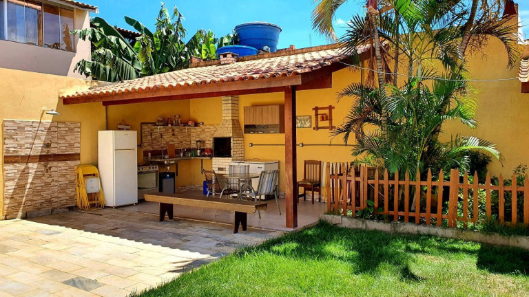 Imagem Casa com 5 Quartos à Venda, em Alphaville - Campos Dos Goytacazes Imagem Casa com 5 Quartos à Venda, em Alphaville - Campos Dos Goytacazes