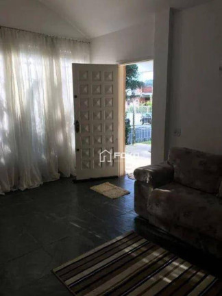Imagem Casa com 3 Quartos para Alugar, 125 m² em Jardim Maia - Guarulhos Imagem Casa com 3 Quartos para Alugar, 125 m² em Jardim Maia - Guarulhos