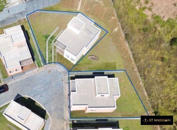 Imagem Casa com 3 Quartos à Venda, 255 m² em Jardim Estância Brasil - Atibaia Imagem Casa com 3 Quartos à Venda, 255 m² em Jardim Estância Brasil - Atibaia