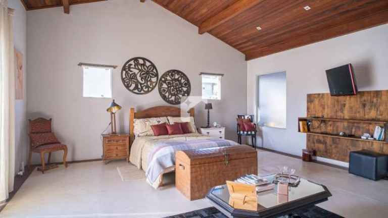 Imagem Casa de Condomínio com 4 Quartos à Venda, 388 m² em Cachoeira Do Bom Jesus - Florianópolis