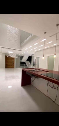 Imagem Casa com 4 Quartos à Venda, 298 m² em Brisas - Mogi Das Cruzes Imagem Casa com 4 Quartos à Venda, 298 m² em Brisas - Mogi Das Cruzes
