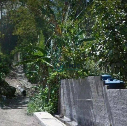 Terreno à Venda, 750 m² em Serra Grande - Niterói