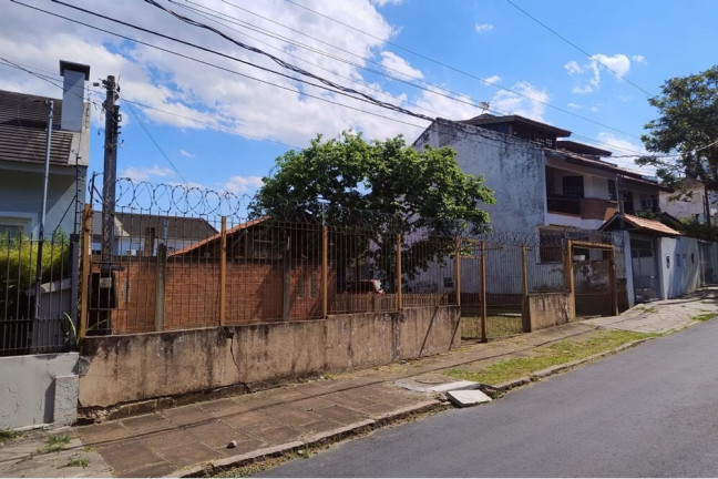 Imagem Terreno à Venda, 478 m² em Jardim Itu - Porto Alegre Imagem Terreno à Venda, 478 m² em Jardim Itu - Porto Alegre