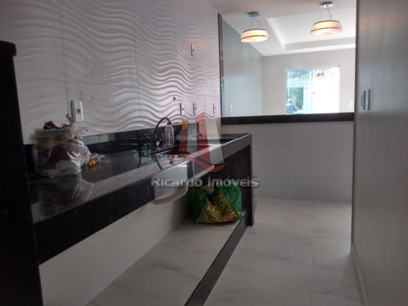 Imagem Imóvel com 4 Quartos à Venda, 150 m² em Peró - Cabo Frio Imagem Imóvel com 4 Quartos à Venda, 150 m² em Peró - Cabo Frio