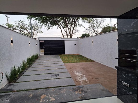 Casa com 3 Quartos à Venda,  em Alvorada - Senador Canedo