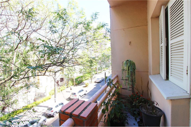 Imagem Imóvel com 2 Quartos à Venda, em Petrópolis - Porto Alegre Imagem Imóvel com 2 Quartos à Venda, em Petrópolis - Porto Alegre