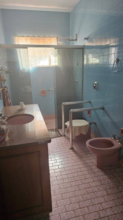 Imagem Casa com 3 Quartos à Venda, 520 m² em Centro - Arapongas Imagem Casa com 3 Quartos à Venda, 520 m² em Centro - Arapongas