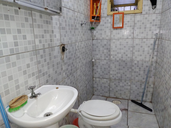 Imagem Casa com 1 Quarto à Venda, 171 m² em Umuarama Parque Itanhaém - Itanhaém