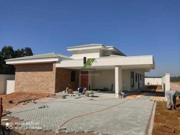 Imagem Casa com 4 Quartos à Venda, 350 m²