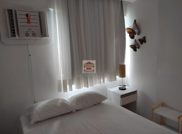 Imagem Apartamento com 1 Quarto à Venda, 30 m² Imagem Apartamento com 1 Quarto à Venda, 30 m²
