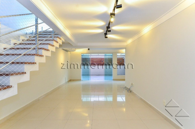Imagem Casa com 3 Quartos à Venda, 250 m² em Brooklin - São Paulo Imagem Casa com 3 Quartos à Venda, 250 m² em Brooklin - São Paulo