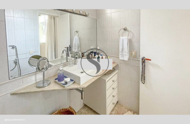 Imagem Apartamento com 4 Quartos para Alugar, 160 m² em Itaim Bibi - São Paulo
