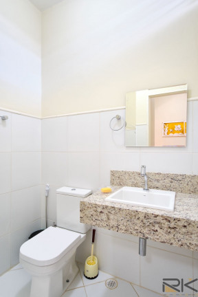 Imagem Casa com 3 Quartos à Venda, 21.800 m² em Centro - Ubatuba