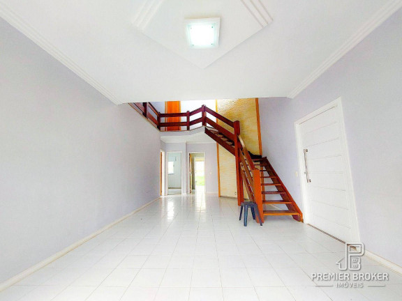 Imagem Casa com 4 Quartos à Venda, 231 m² em Tijuca - Teresópolis Imagem Casa com 4 Quartos à Venda, 231 m² em Tijuca - Teresópolis