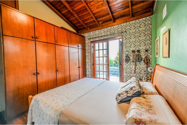 Imagem Casa com 4 Quartos à Venda, 200 m² em Santa Tereza - Porto Alegre Imagem Casa com 4 Quartos à Venda, 200 m² em Santa Tereza - Porto Alegre