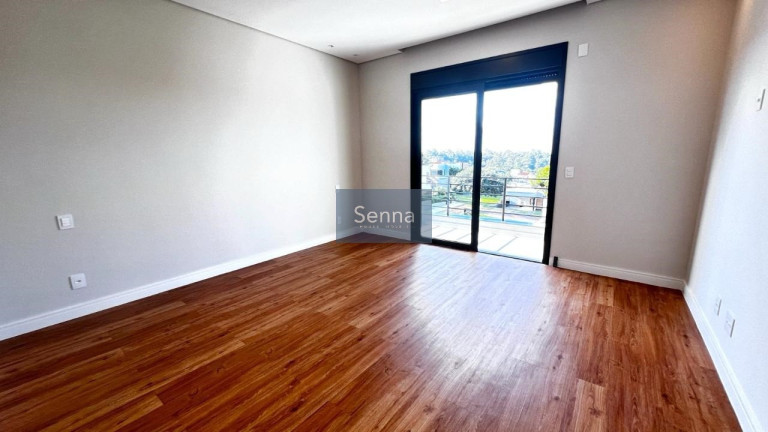 Imagem Casa com 3 Quartos à Venda, 395 m² em Medeiros - Jundiaí Imagem Casa com 3 Quartos à Venda, 395 m² em Medeiros - Jundiaí