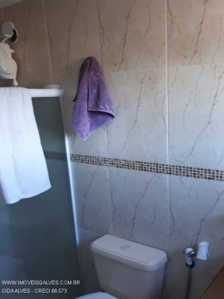Imagem Casa com 3 Quartos à Venda, 360 m² em Saracuruna - Duque De Caxias