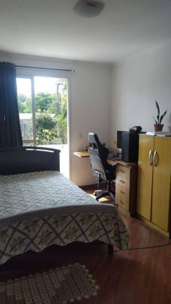 Imagem Sobrado com 4 Quartos à Venda, 235 m² em Portão - Curitiba Imagem Sobrado com 4 Quartos à Venda, 235 m² em Portão - Curitiba