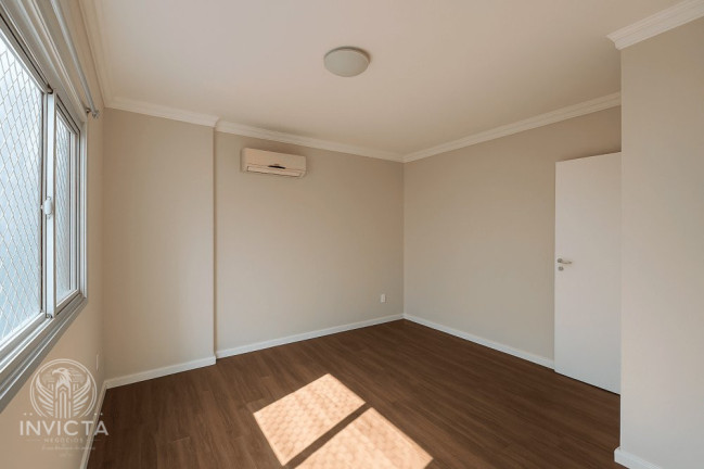 Imagem Apartamento com 3 Quartos à Venda, 95 m² em Centro - Balneário Camboriú Imagem Apartamento com 3 Quartos à Venda, 95 m² em Centro - Balneário Camboriú