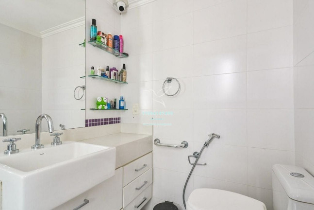 Imagem Apartamento com 3 Quartos à Venda, 126 m² em Itaim Bibi - São Paulo Imagem Apartamento com 3 Quartos à Venda, 126 m² em Itaim Bibi - São Paulo