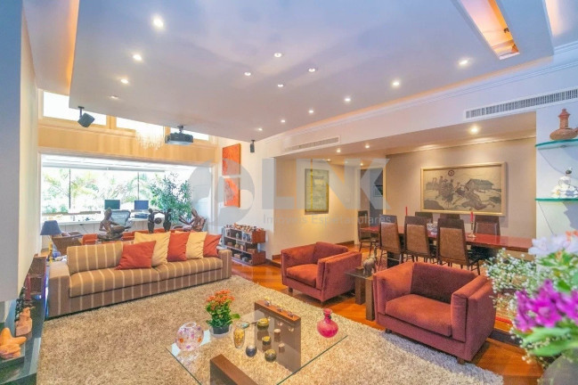Imagem Imóvel com 4 Quartos à Venda, 413 m² em Bela Vista - Porto Alegre Imagem Imóvel com 4 Quartos à Venda, 413 m² em Bela Vista - Porto Alegre