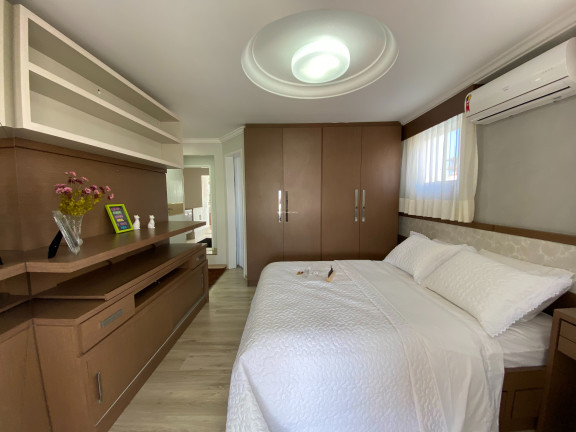 Imagem Imóvel com 3 Quartos à Venda, 187 m² em Centro - Guarapari