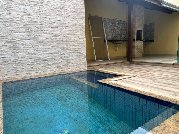 Imagem Casa com 3 Quartos para Alugar, 97 m² em Nova São Pedro - São Pedro Da Aldeia