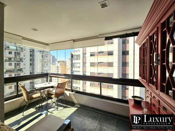 Imagem Apartamento com 3 Quartos à Venda, 162 m² em Moema - São Paulo Imagem Apartamento com 3 Quartos à Venda, 162 m² em Moema - São Paulo