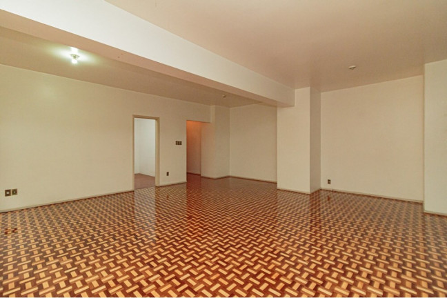 Imagem Imóvel com 2 Quartos à Venda, 137 m² em Centro Histórico - Porto Alegre Imagem Imóvel com 2 Quartos à Venda, 137 m² em Centro Histórico - Porto Alegre