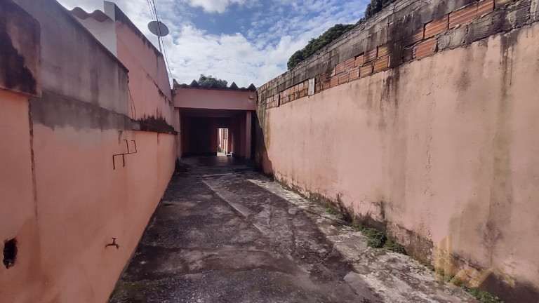 Imagem Casa com 4 Quartos à Venda, 200 m² em Piratininga (venda Nova) - Belo Horizonte Imagem Casa com 4 Quartos à Venda, 200 m² em Piratininga (venda Nova) - Belo Horizonte
