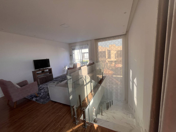 Imagem Sobrado com 3 Quartos à Venda, 237 m² em Cascavel