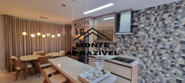 Casa com 3 Quartos à Venda, 385 m² em Jardim Do Bosque - Suzano