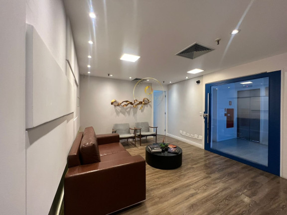 Imóvel Comercial à Venda, 130 m² em Vila Olímpia - São Paulo