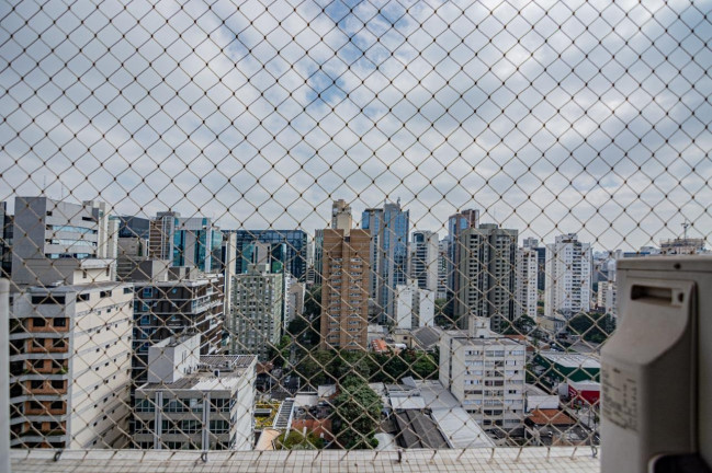 Imagem Imóvel com 2 Quartos à Venda, 131 m² em Itaim Bibi - São Paulo Imagem Imóvel com 2 Quartos à Venda, 131 m² em Itaim Bibi - São Paulo
