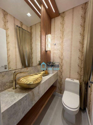 Imagem Casa com 4 Quartos à Venda, 197 m² em Centro - Tramandaí Imagem Casa com 4 Quartos à Venda, 197 m² em Centro - Tramandaí