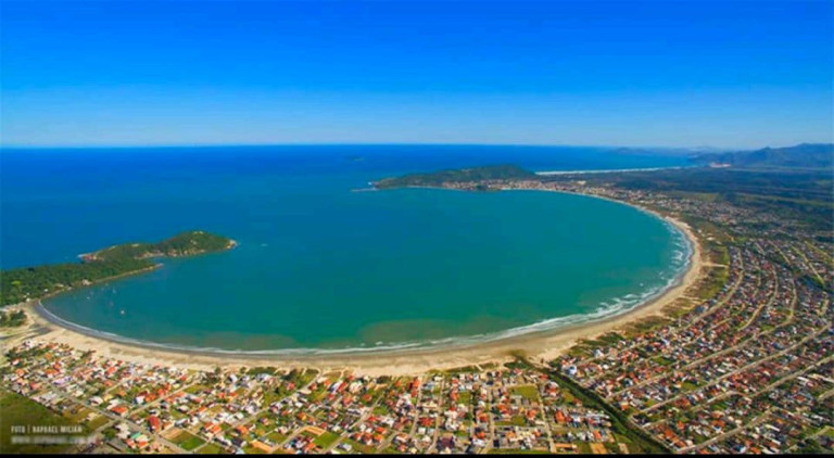 Imóvel com 1 Quarto para Alugar,  em Praia Da Pinheira - Palhoça