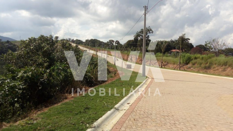 Imagem Terreno à Venda, 2.073 m² em Estrada De Toledo - Extrema