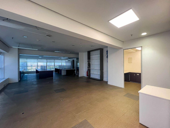 Imagem Sala Comercial para Alugar, 500 m² em Alphaville Empresarial - Barueri Imagem Sala Comercial para Alugar, 500 m² em Alphaville Empresarial - Barueri
