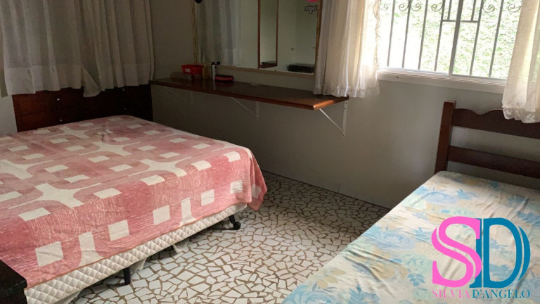 Imagem Casa com 5 Quartos à Venda, 200 m² em Itaguá - Ubatuba