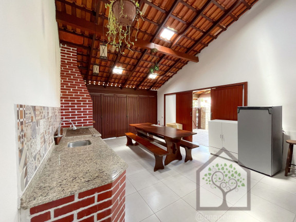 Imagem Casa com 3 Quartos à Venda, 250 m² em Sambaqui - Florianópolis Imagem Casa com 3 Quartos à Venda, 250 m² em Sambaqui - Florianópolis