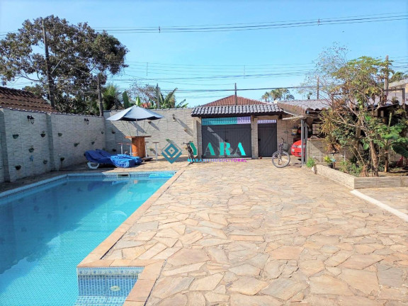 Casa com 2 Quartos à Venda, 625 m² em Jardim Cidade Carolina - Ubatuba