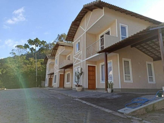 Imagem Casa com 4 Quartos à Venda, 130 m² em Vargem Grande - Teresópolis Imagem Casa com 4 Quartos à Venda, 130 m² em Vargem Grande - Teresópolis