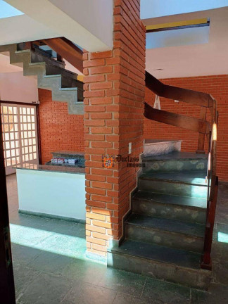 Imagem Sobrado com 6 Quartos à Venda, 261 m² em Cibratel I - Itanhaém Imagem Sobrado com 6 Quartos à Venda, 261 m² em Cibratel I - Itanhaém